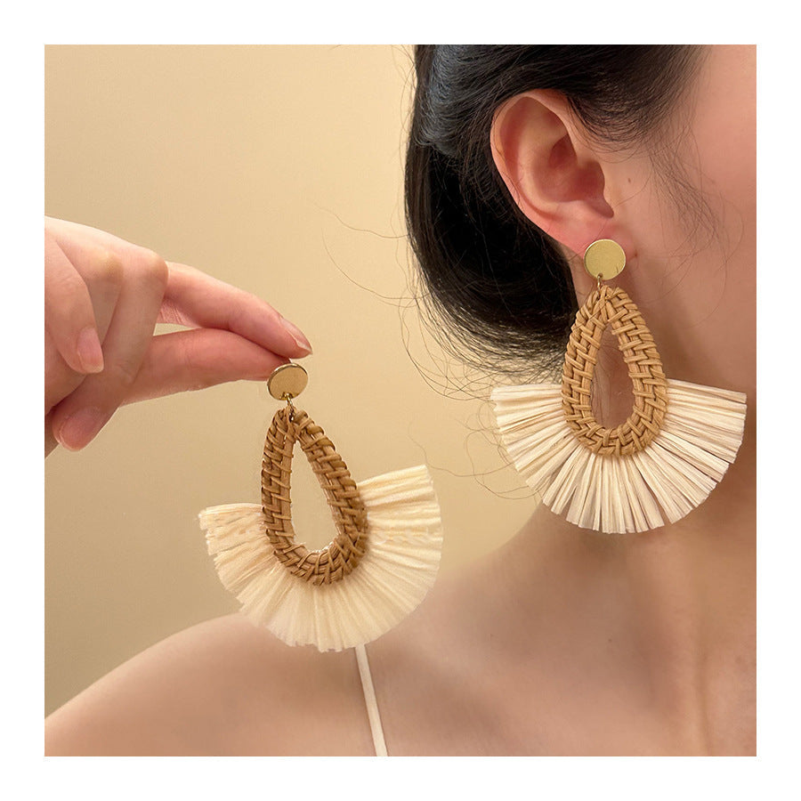 Stunning Earring for Daily Wear