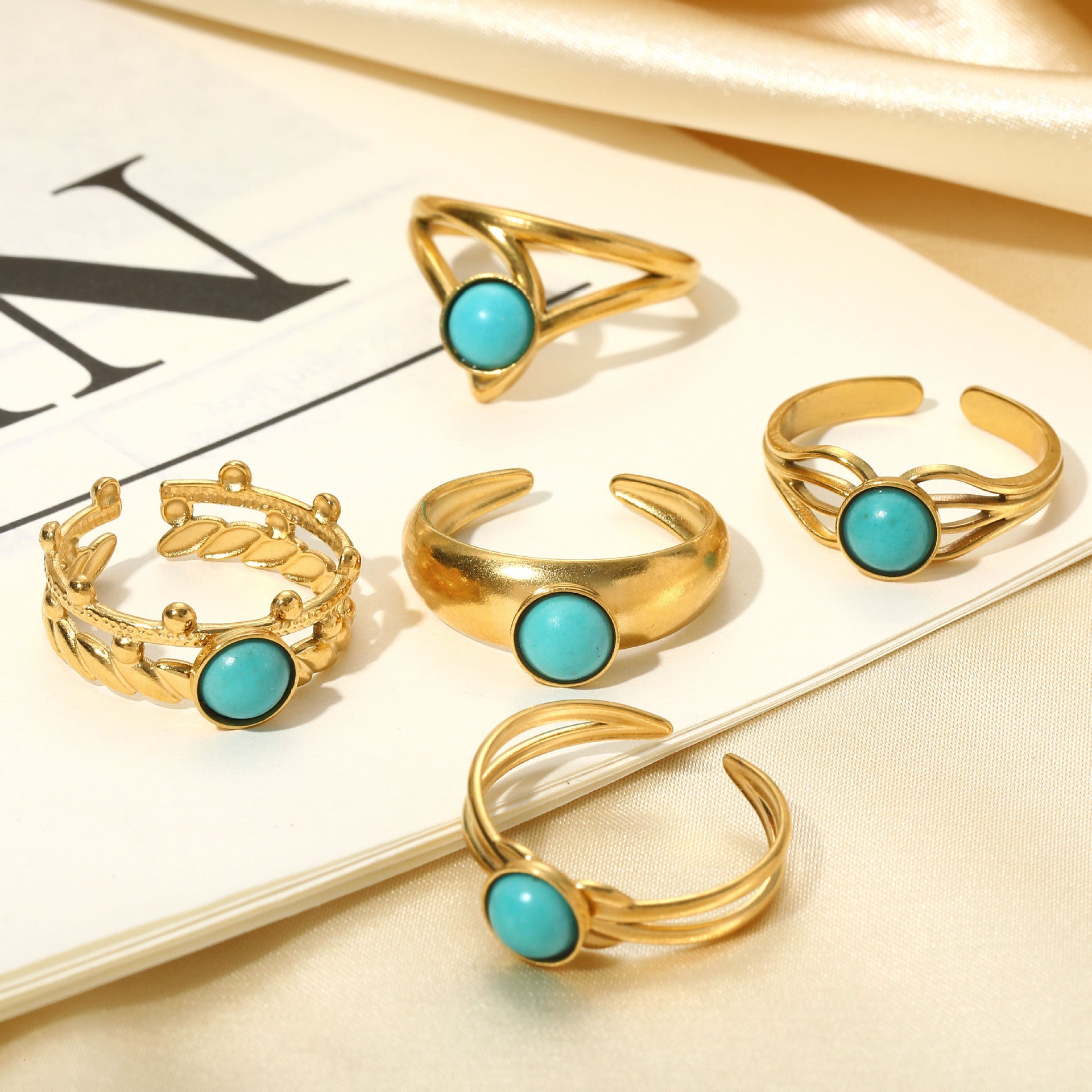 Stunning Gold Ring for Daily Wear