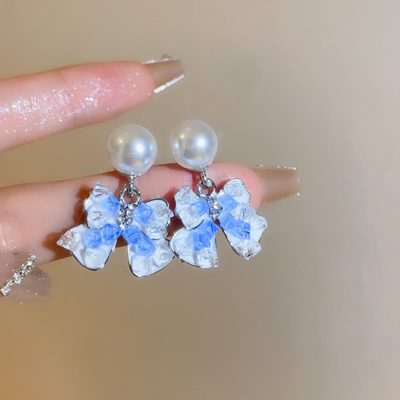 Romantic Pearl Earring for Special Moments