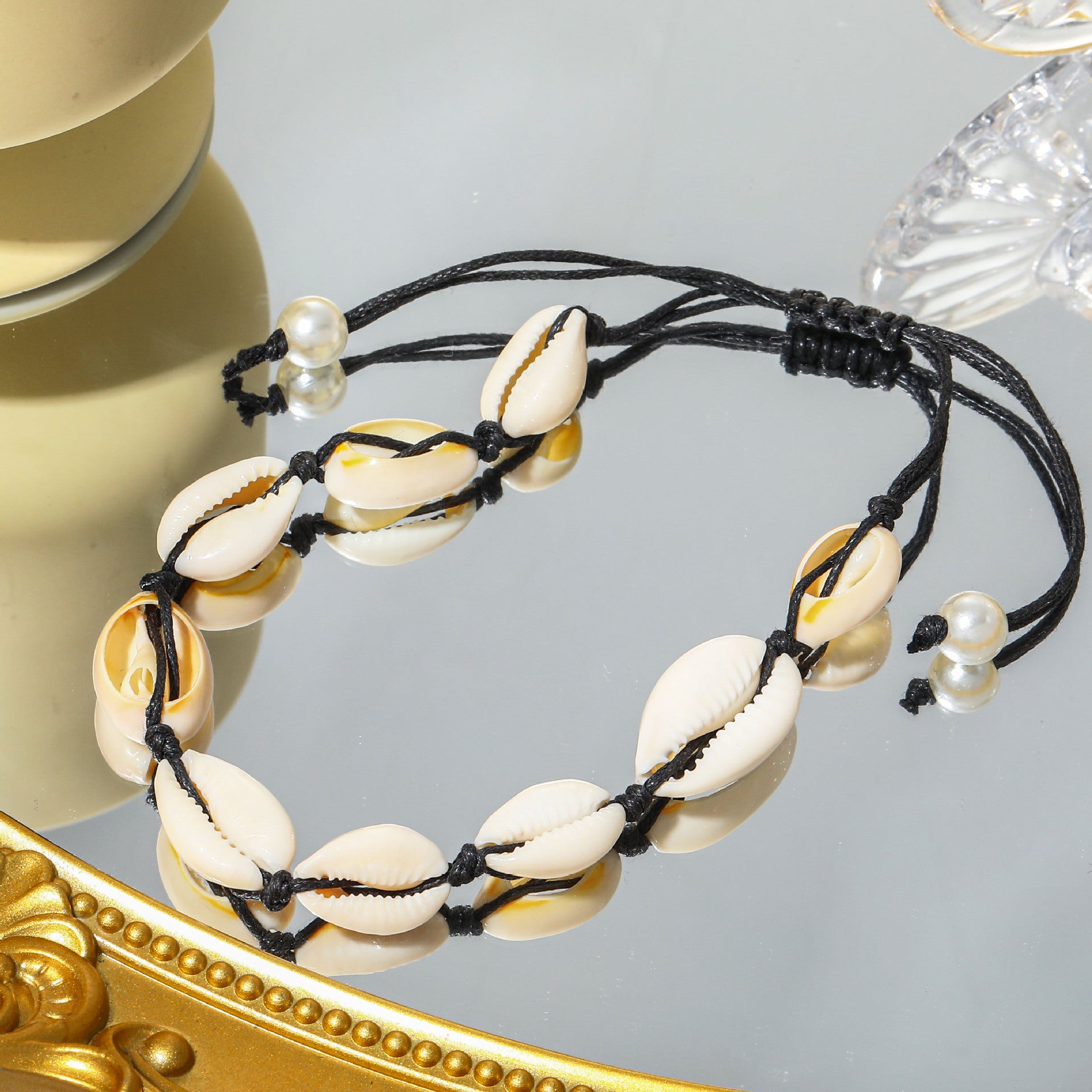 Classic Anklet with Timeless Appeal
