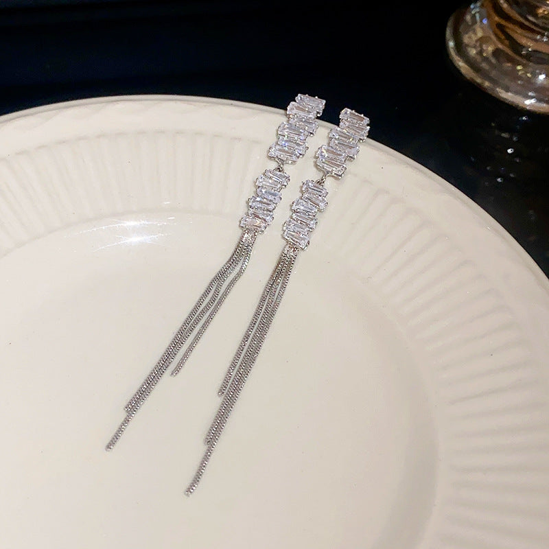 Elegant Earring for Every Occasion