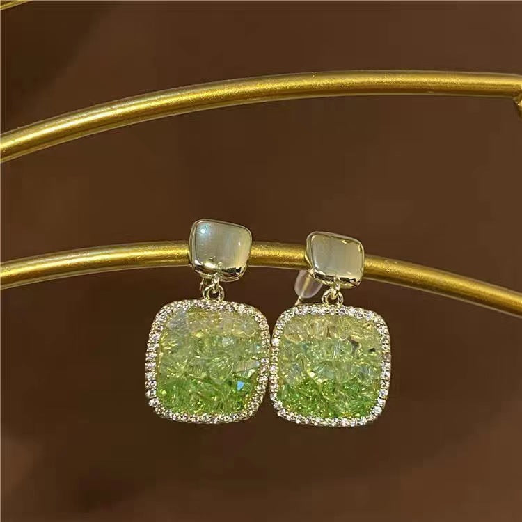 Classic Earring with Timeless Appeal