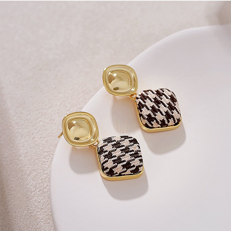 Beautiful Earring with Unique Style