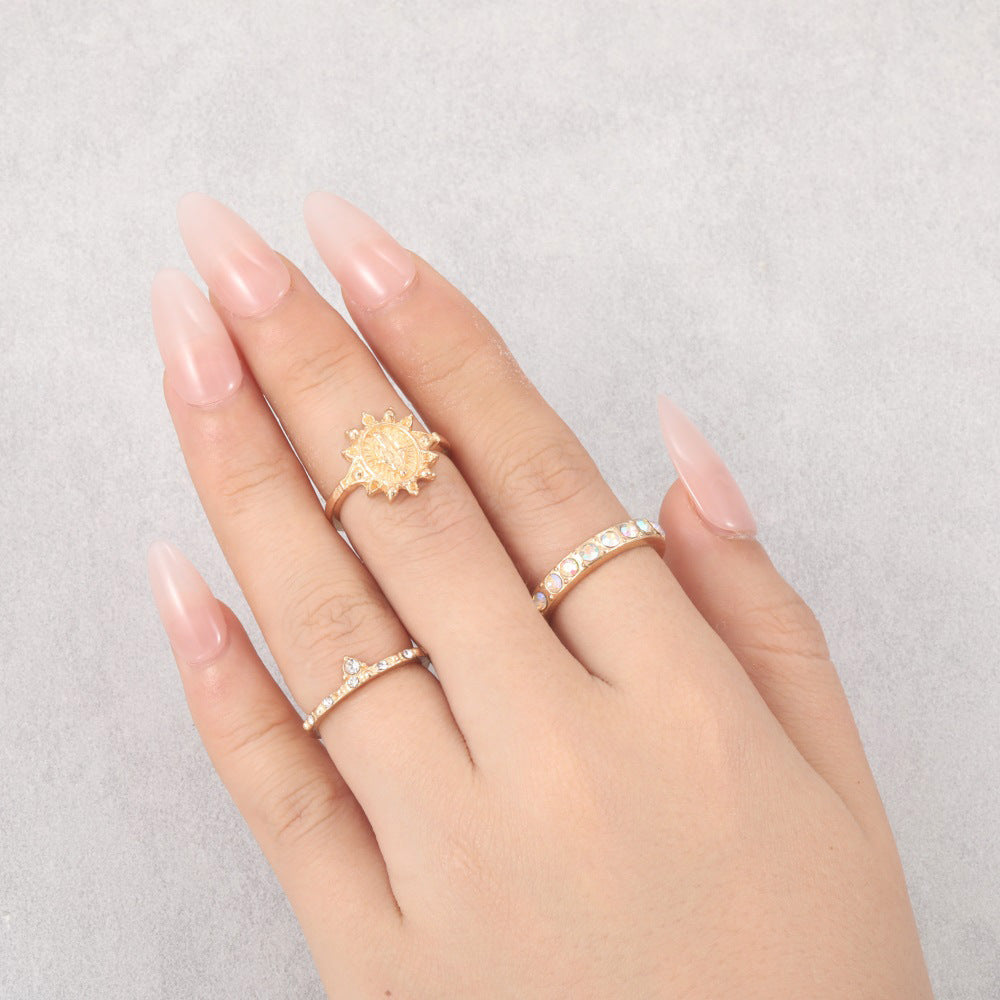 Charming Gold Ring for Any Occasion