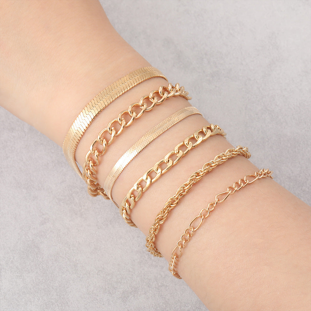 Charming Gold Bracelet for Any Occasion