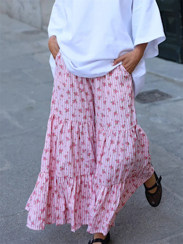 Flared Striped Elastic High Waist Pant