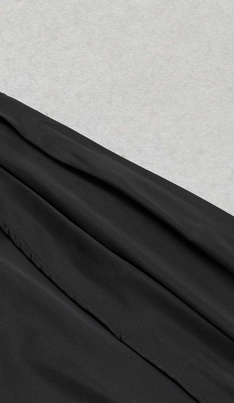 Sleeveless Bandage Midi Dress in Black