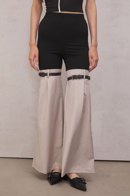 Willow Deconstruct Pants in Beige