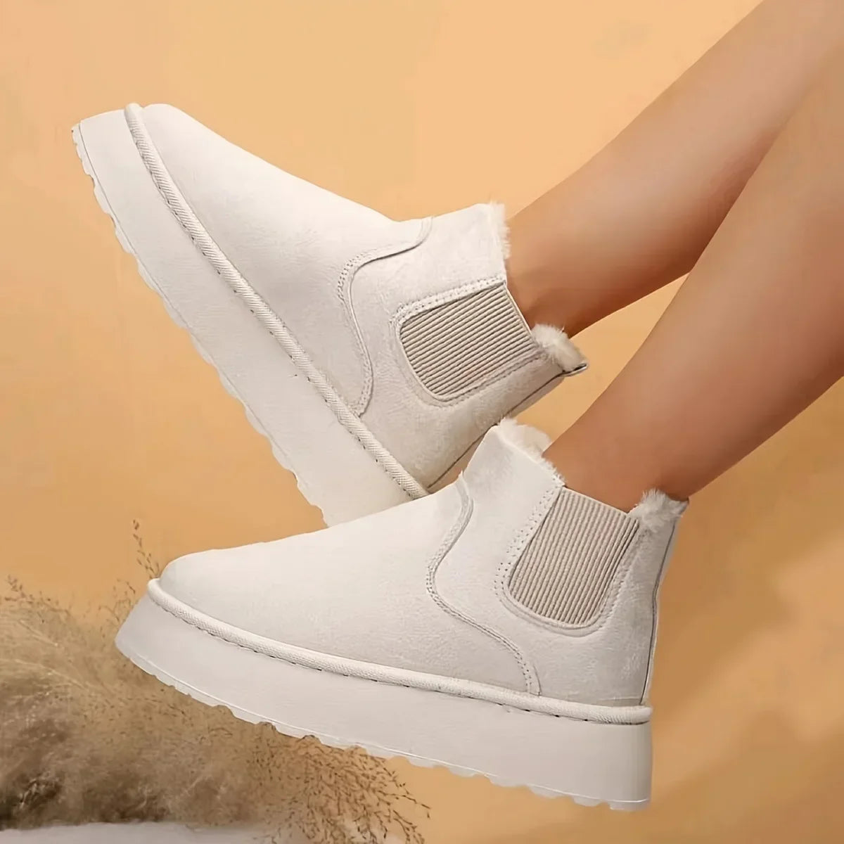 Winter Short Plush Warm Snow Boots Shoes New Suede Fur Chelsea Ankle Boots Flats Platform Shoes Botas