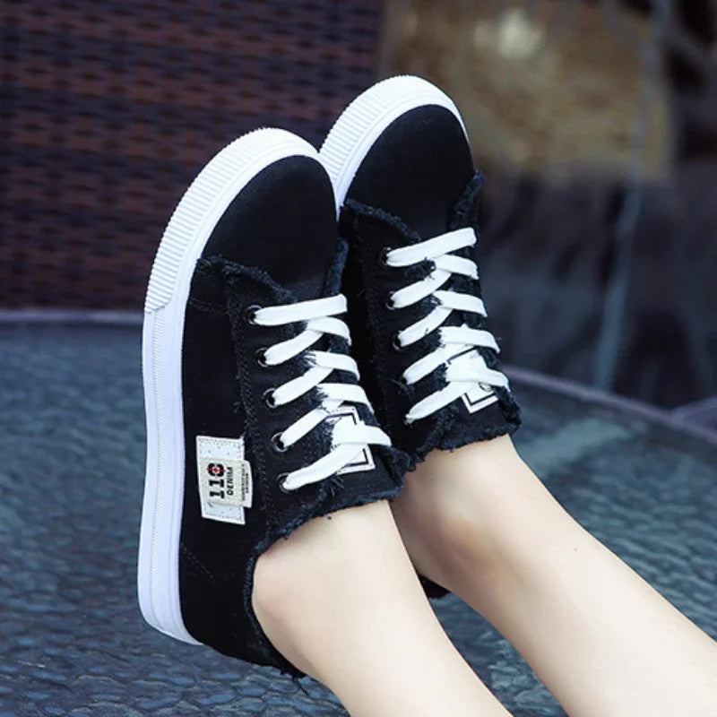 Spring Autumn Outdoor Walking Canvas Shoes Fall New Small White Jogging Sneakers Student Sports Flat Trainers