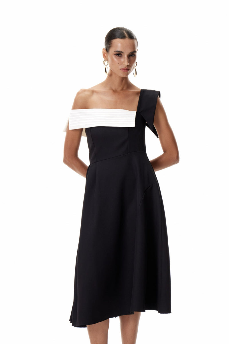 Ya Asymmetric Lapel Maxi Dress