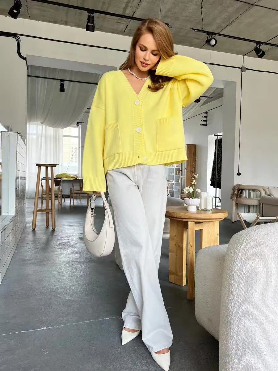 V-neck Pocket Knit Cardigan