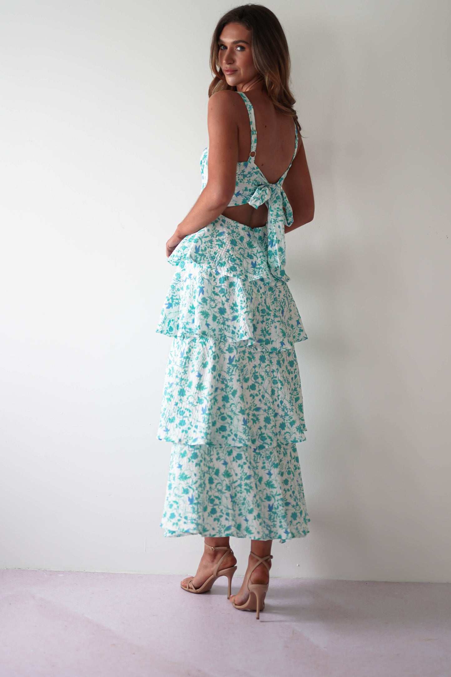 Solaramist™ Ruffle Midi Dress — Step Into Irresistible Confidence That Commands Every Eye