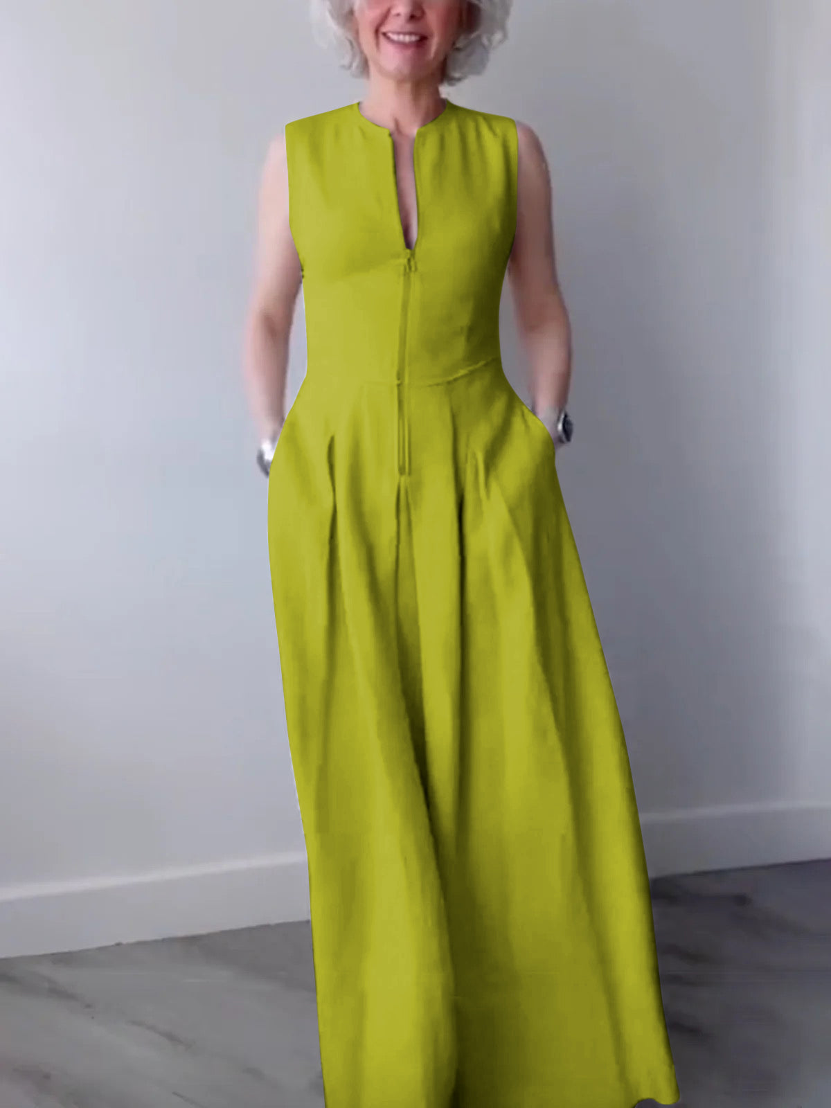 A-line Loose Pleated Pockets Split-joint Zipper Round-neck Maxi Dresses