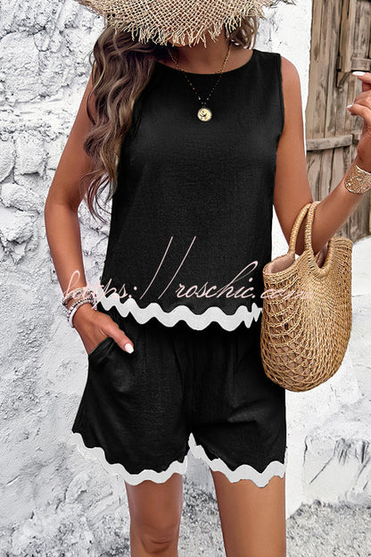 Wavy Edge Buttoned Elastic Waist Shorts Set