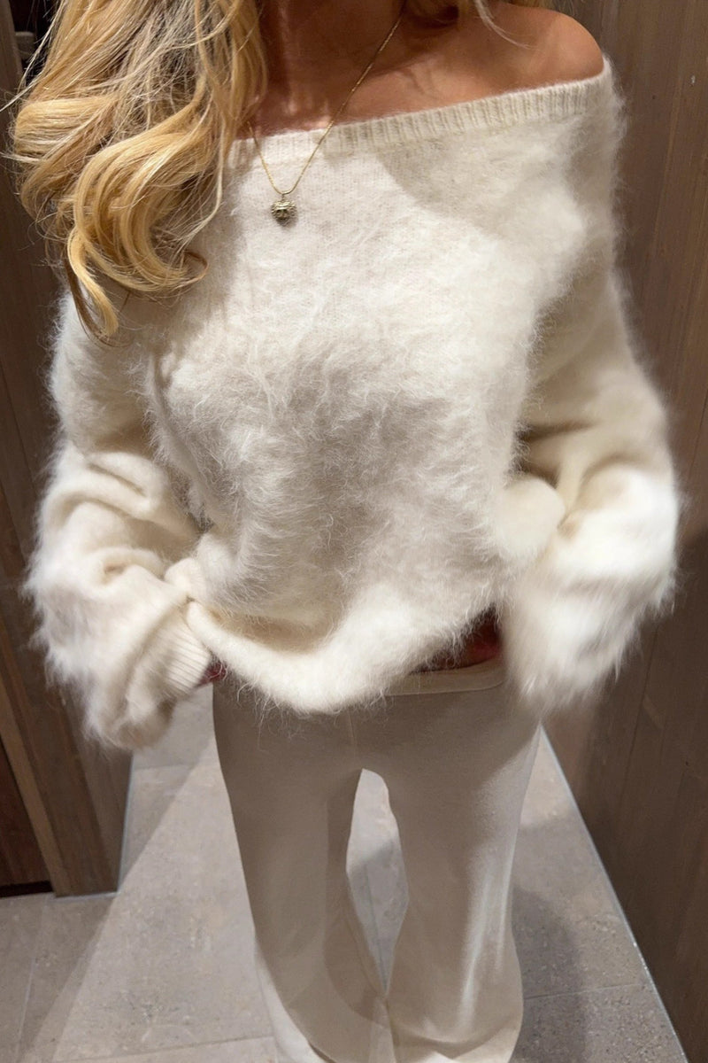 Soft Cozy Off-the-shoulder Sweater