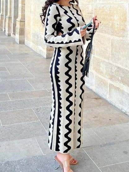 High Waisted Long Sleeves Hollow Printed Round-neck Maxi Dresses