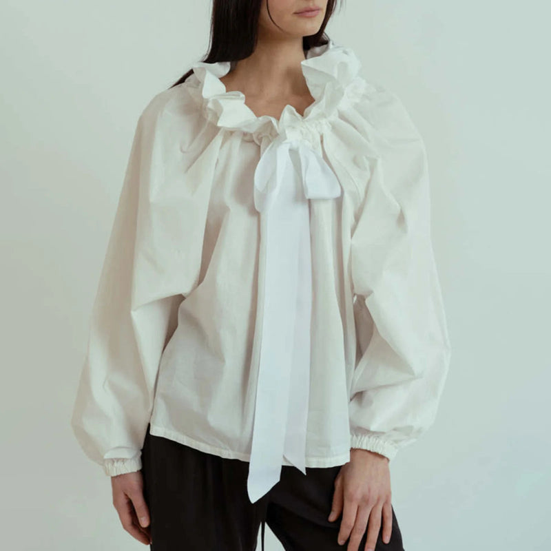 Unforgettable Blouse™ — Own Every Room With Confidence and Comfort
