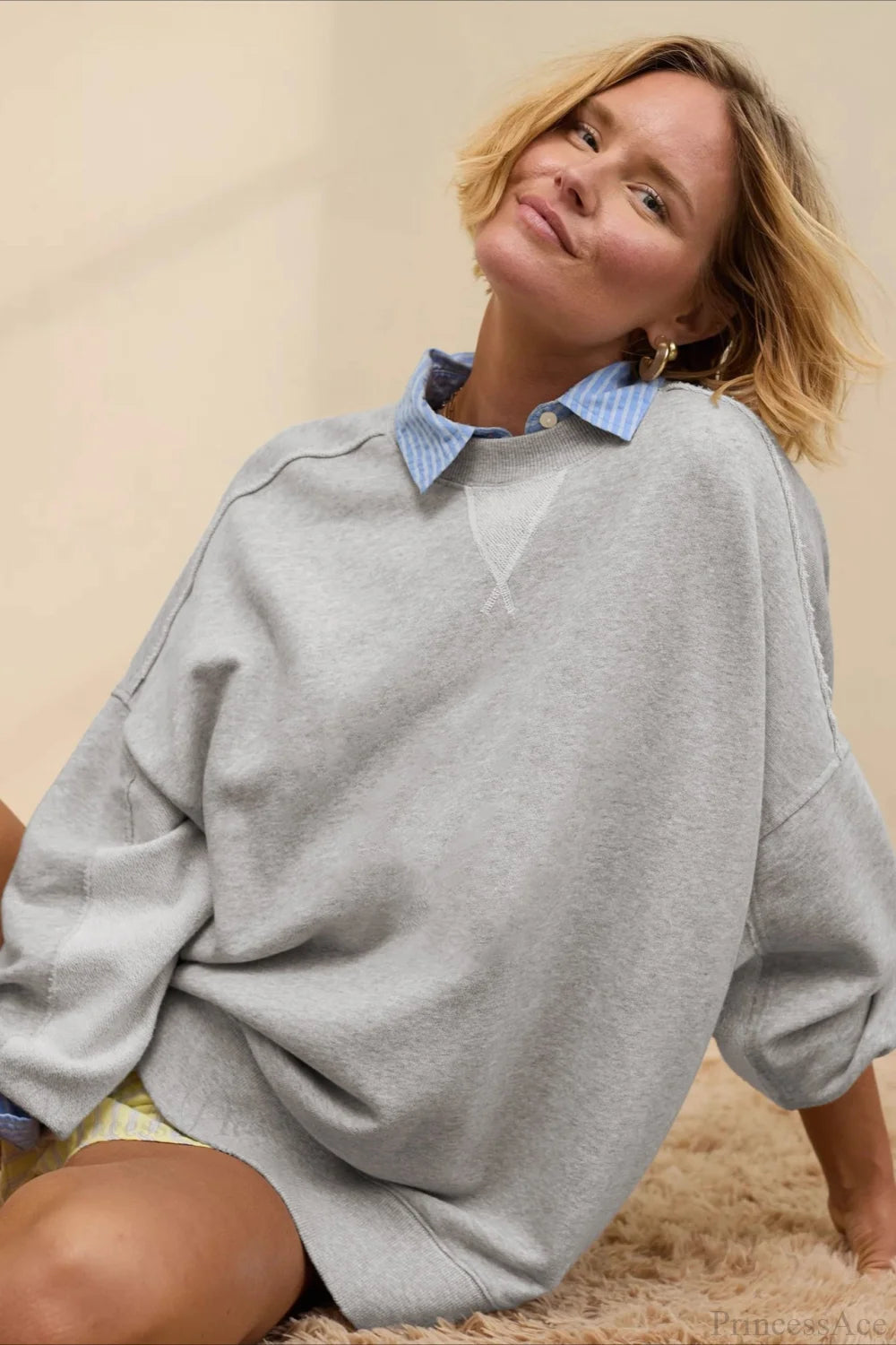 Crew Neck Minimalist Relaxed Sweatshirt