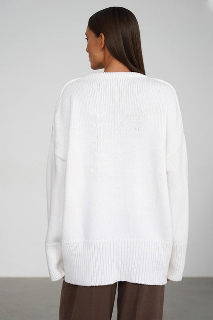 Classic Crew Neck Relaxed Knit Sweater