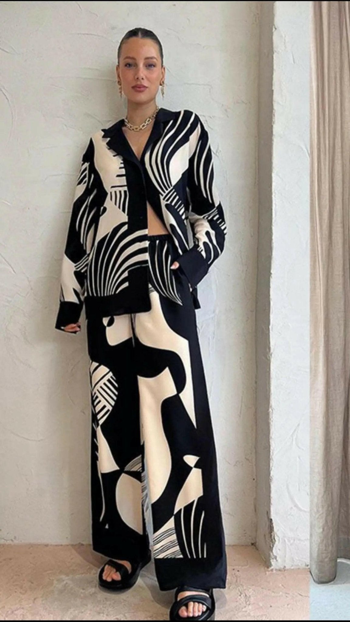2-piece Digital Print Set: Top & Loose Pants
