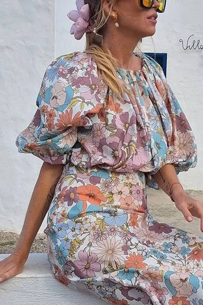 Holiday Print Top & Skirt Two-piece Set
