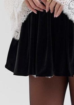 Velvet Lace Stitching Dress With Ruffled Detail