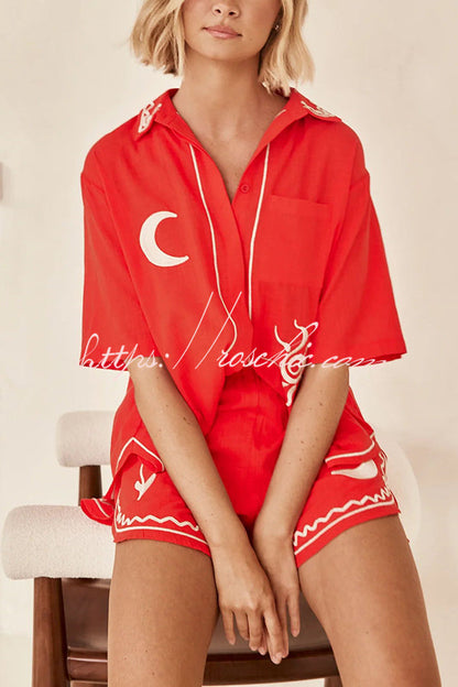 Unique Artistic Embroidered Button Lace Up Pocket Shorts Set