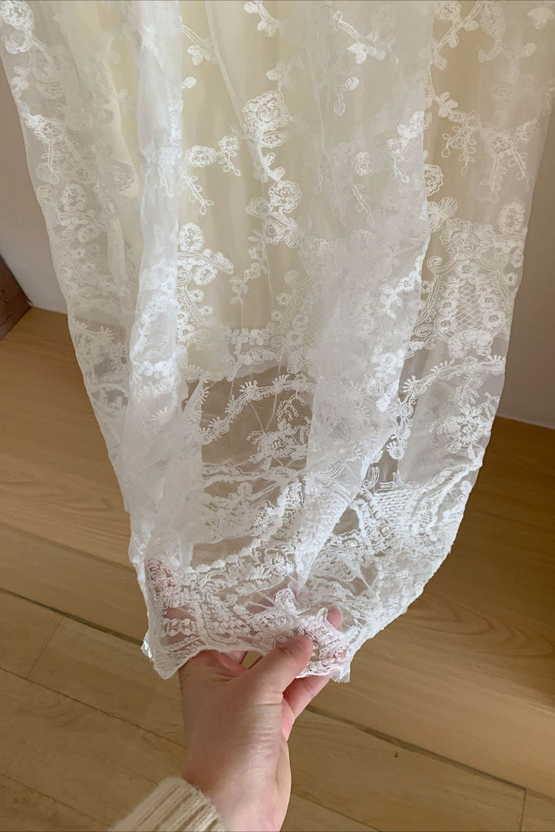 Relaxed Lace a Line Skirt