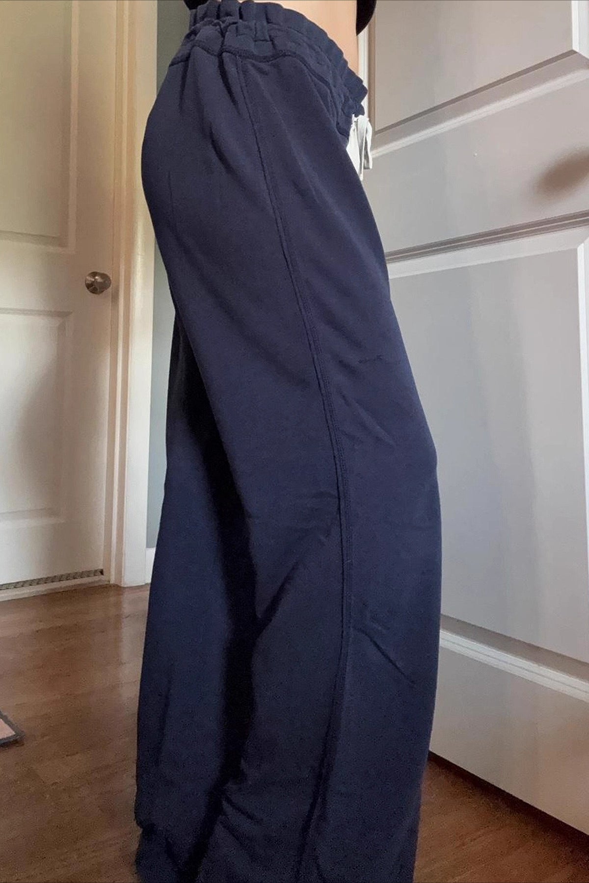 Contrast Letter Print Elastic Loose Straight Pants