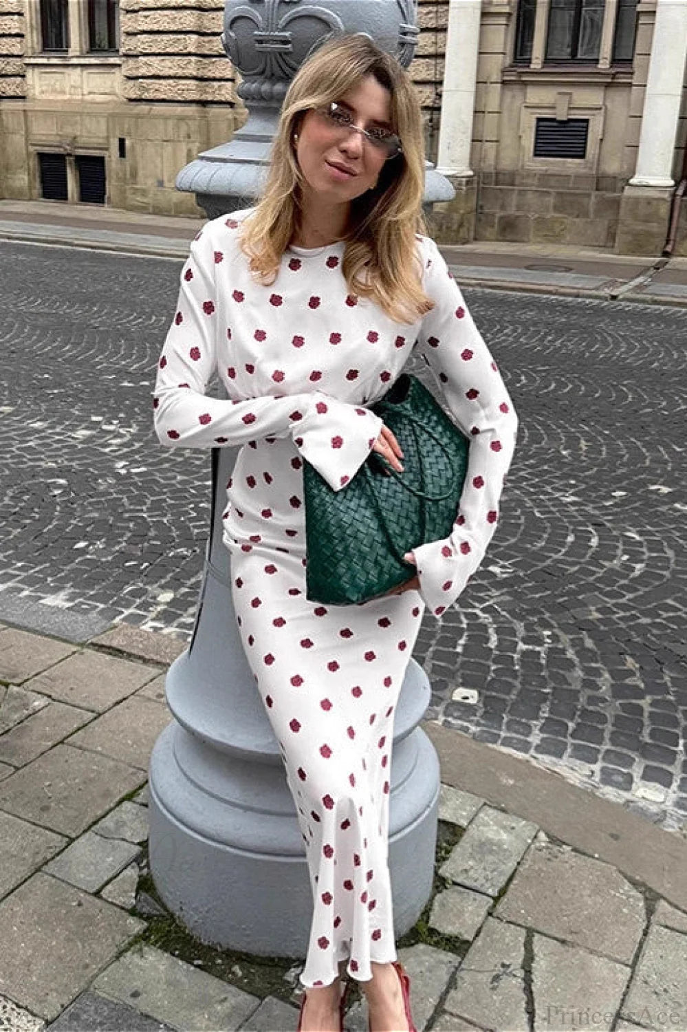 Round Neck Flare Sleeve Fitted Maxi Dress