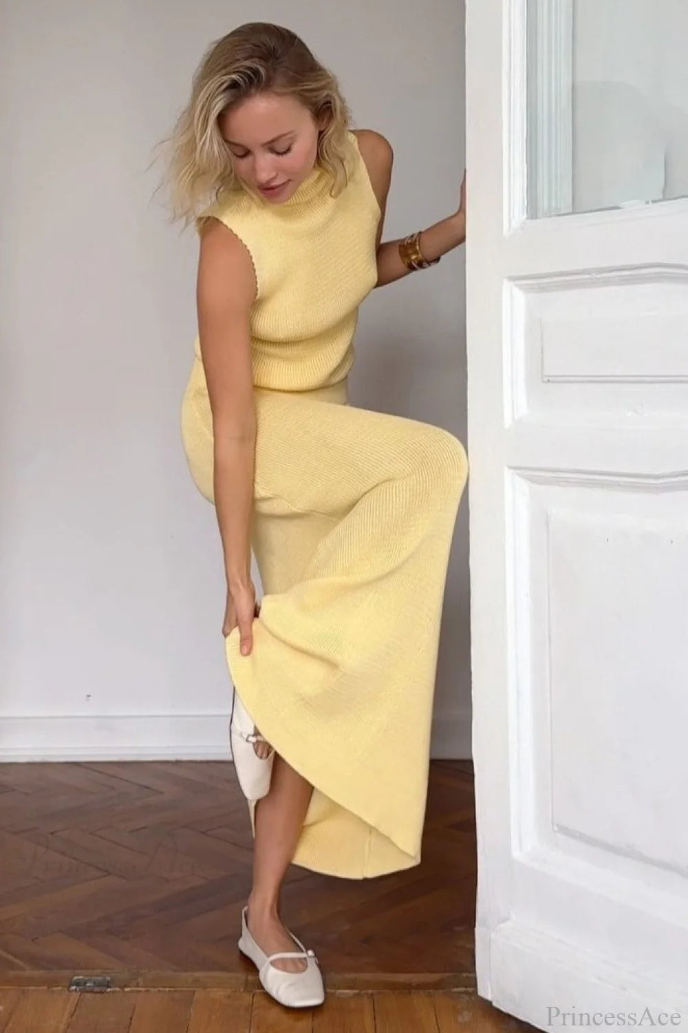 French-style Sleeveless Turtleneck Cotton Wool Blend Two Piece Set