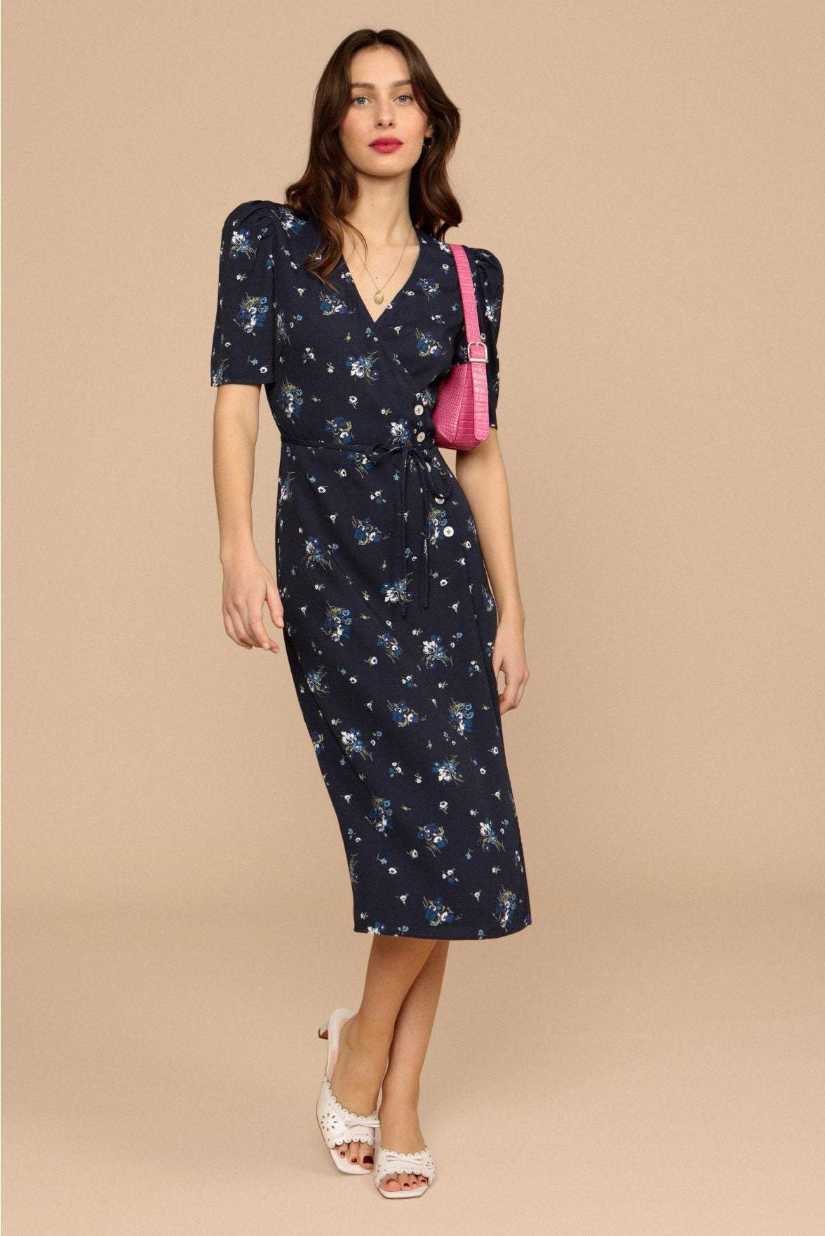 Short Sleeve V-neck Midi Dress Green