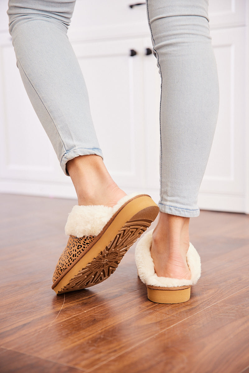 Stefanie Leopard Faux Fur Slipper