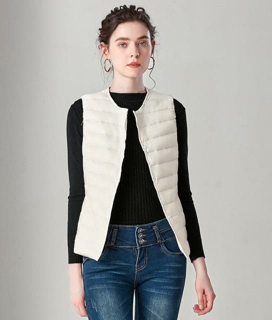 Winter Weightless Round Collar Sleeveless Duck Down Coat