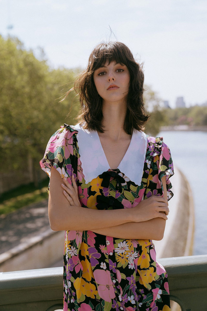 Short Sleeve V-neck Print Mini Dress
