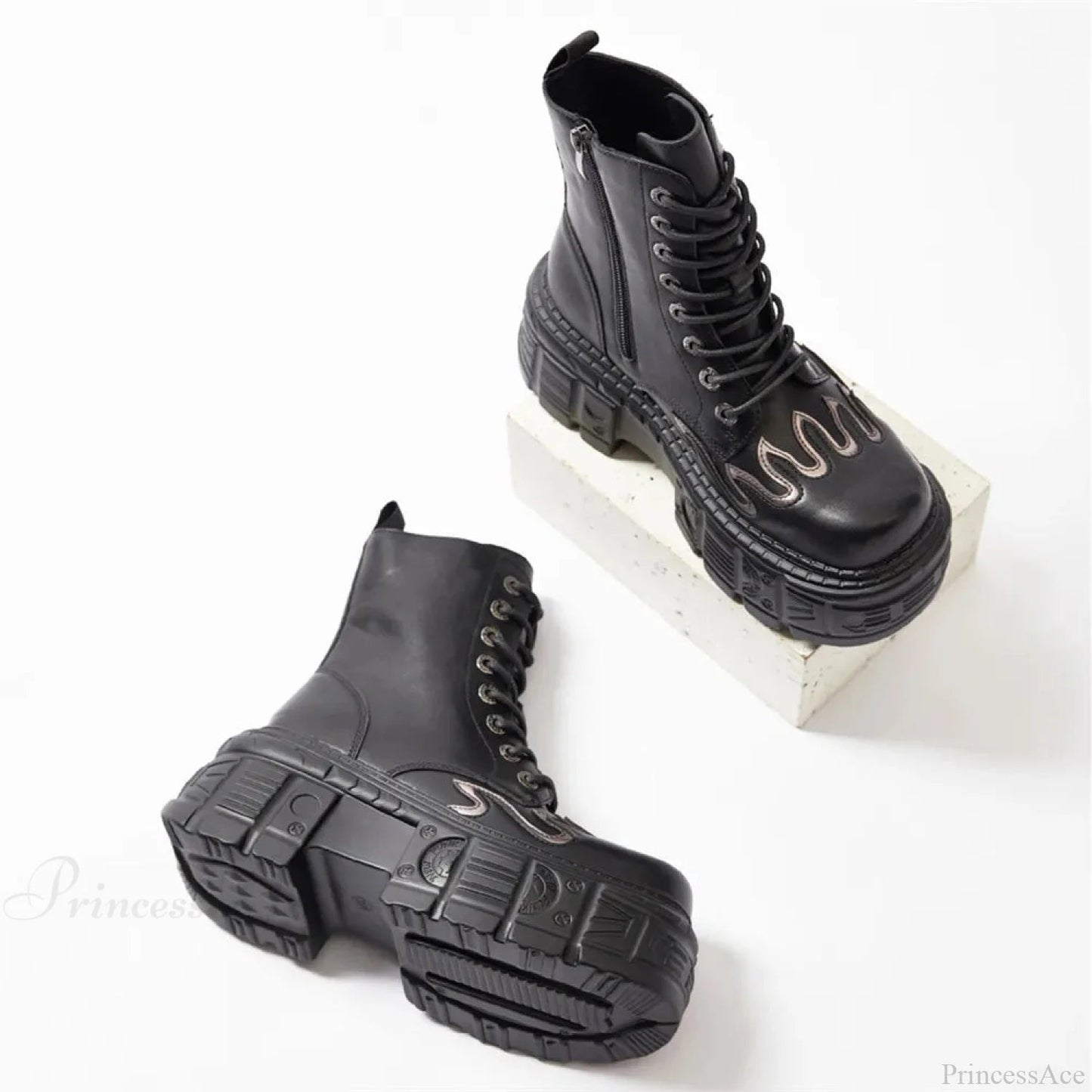 Stylish Rebel Lace-up Circular Toe Thigh High Gothic Boot